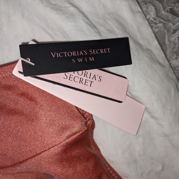 Victoria's Secret One-Piece - Picture 7 of 16